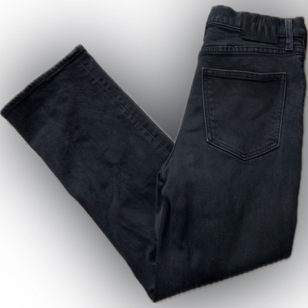 Aritzia Denim Forum The Arlo Hi-Rise Straight Jean Black Eyeliner - Picture 11 of 16